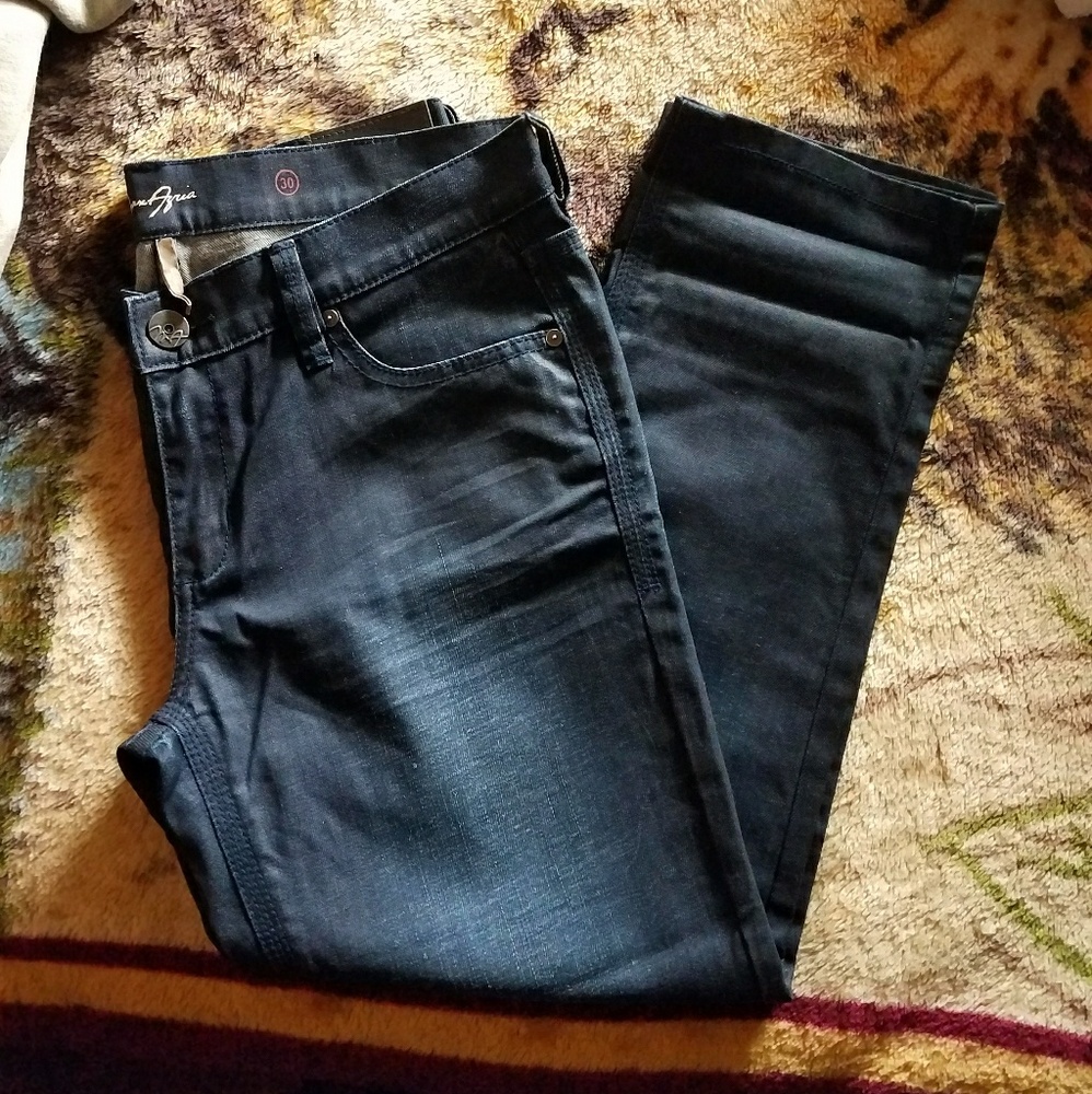 💚New MaxAzria Dusky Dark Jeans